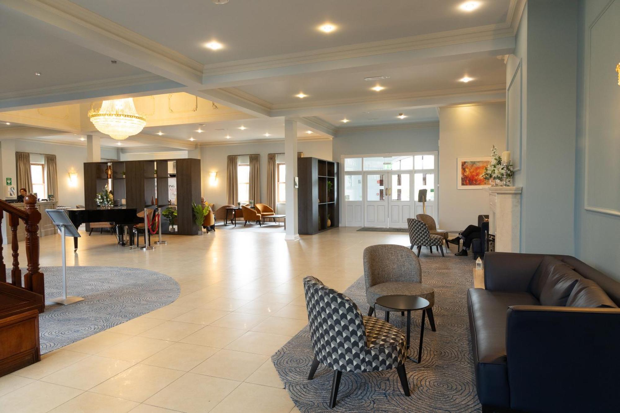 Great National Hotel Ballina Екстер'єр фото